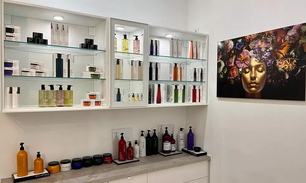 1 or 2 women's haircuts including & blow-dry for shoulder-length hair for 1 person (save up to 44%)