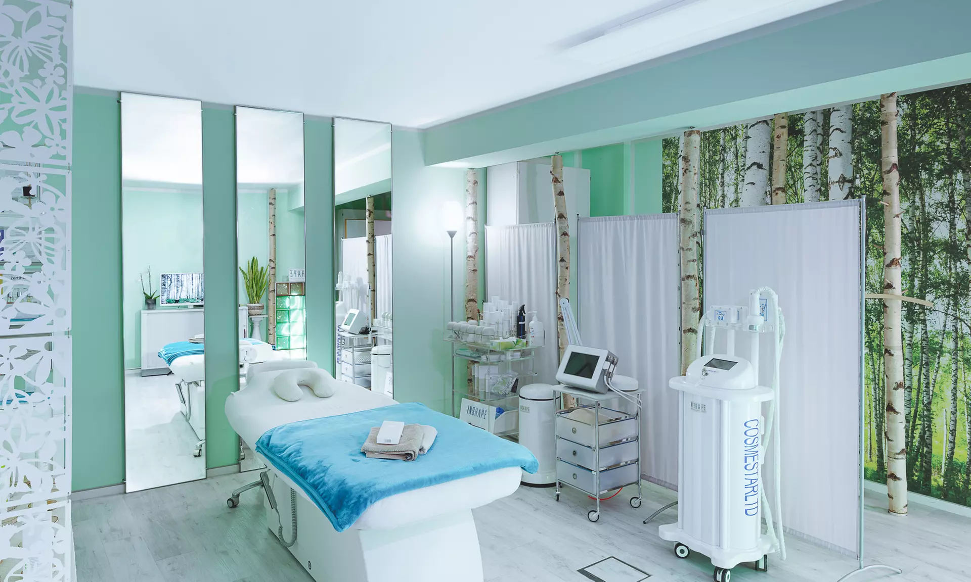 60-minute Glow Solution facial treatment including all 5 steps at Inshape (save up to 30%)