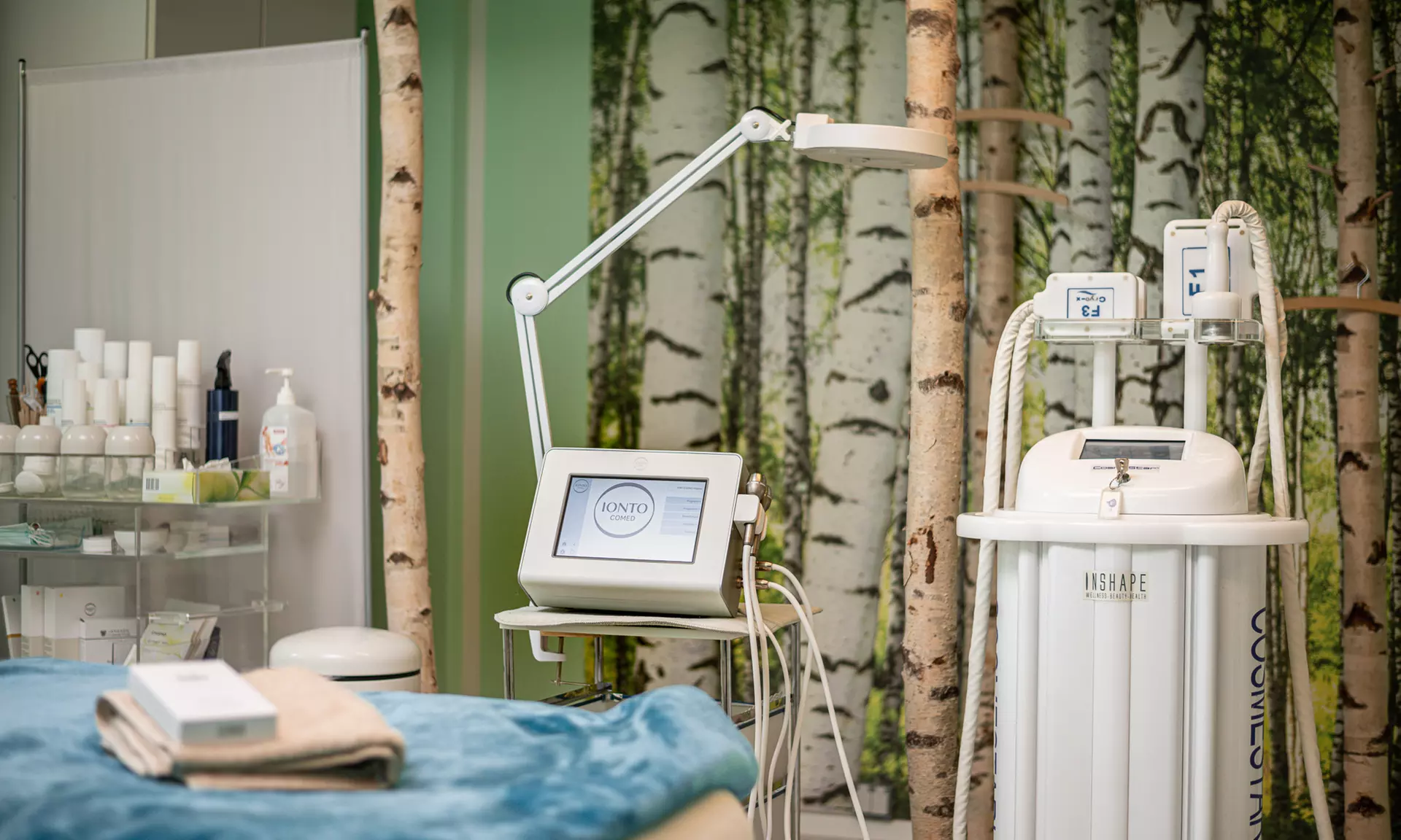 60-minute Glow Solution facial treatment including all 5 steps at Inshape (save up to 30%)