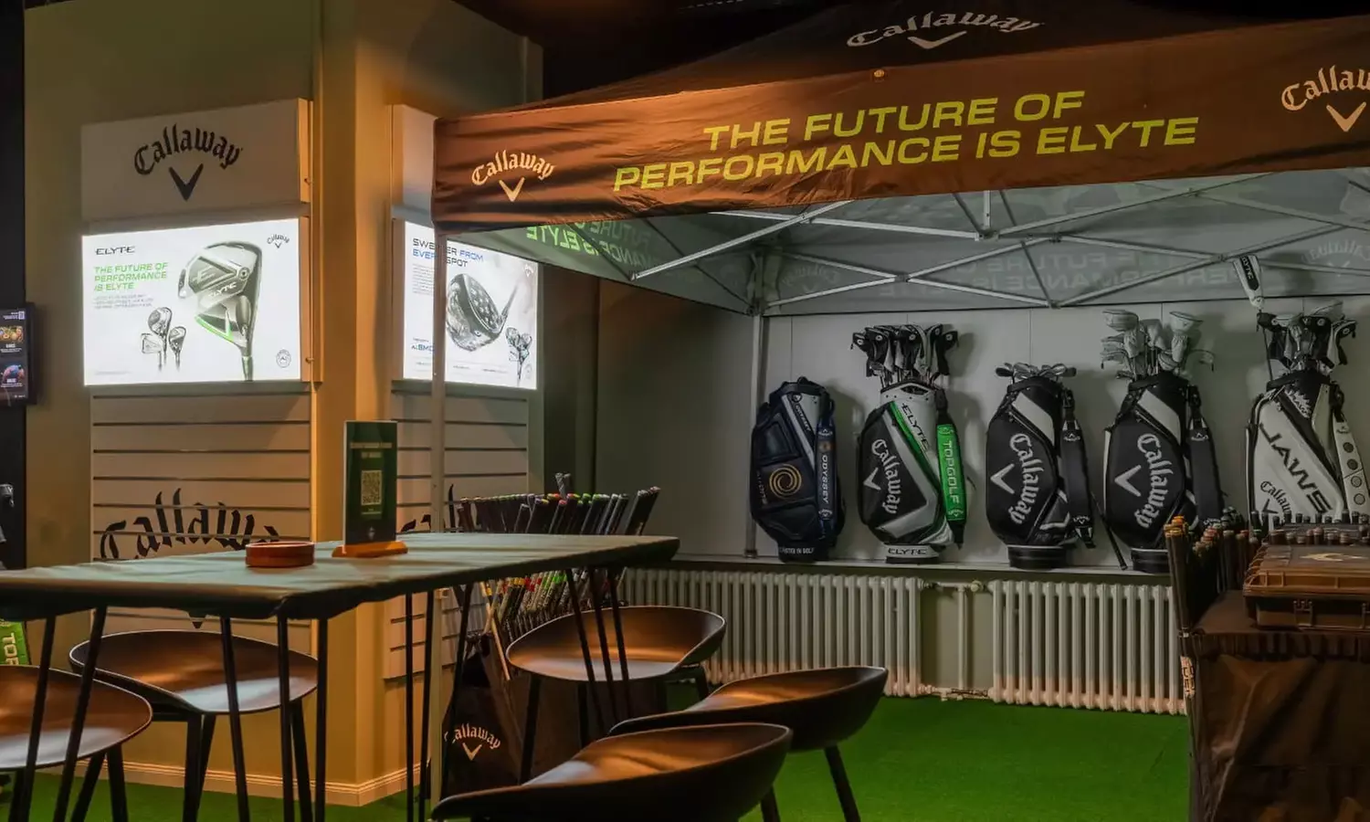 60-minute indoor golf game for up to 4 people at Berlin's largest golf destination (save up to 23%)