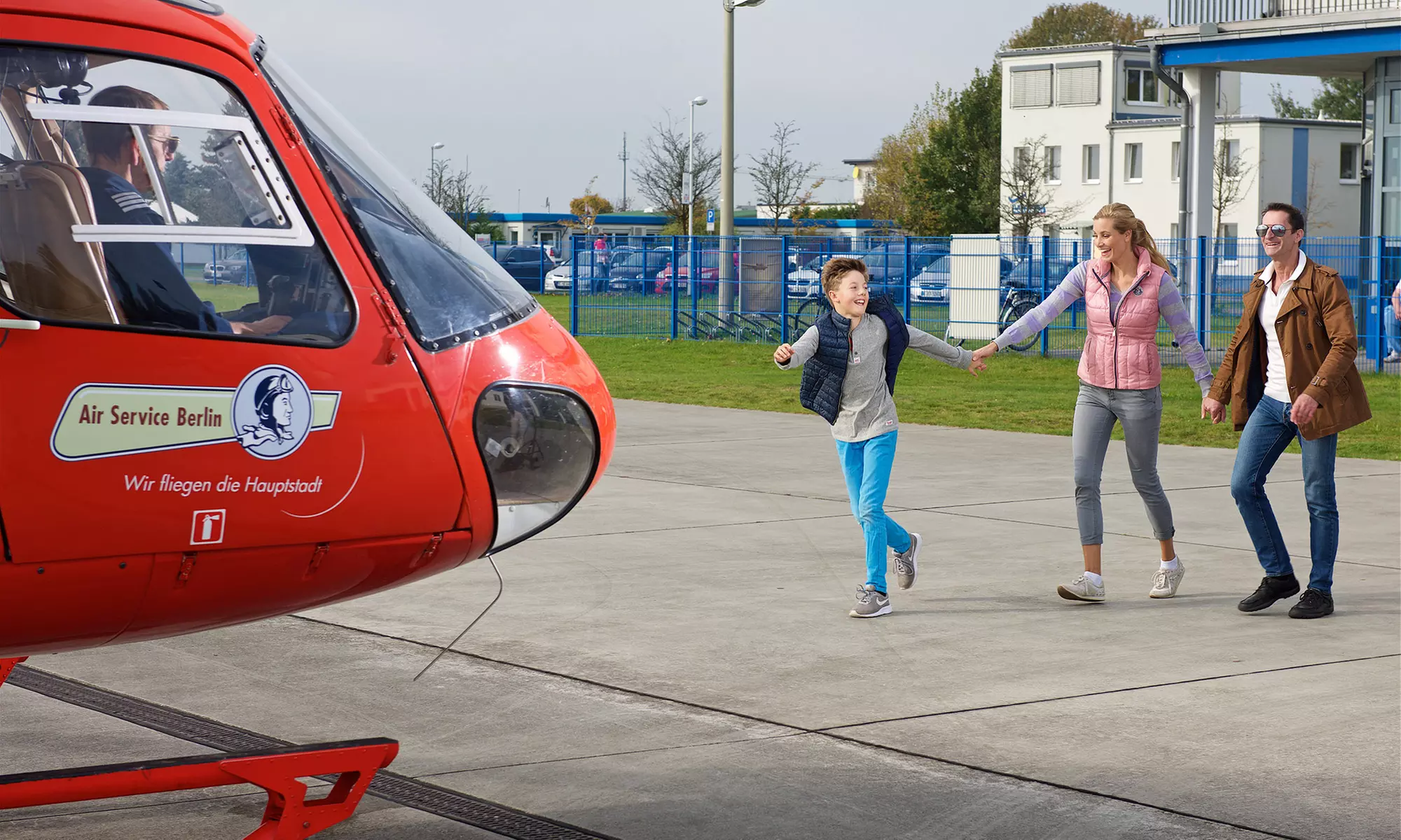 Above the clouds of Berlin: 1 helicopter tour over Berlin-Brandenburg with a voucher worth €159 (save 38%)