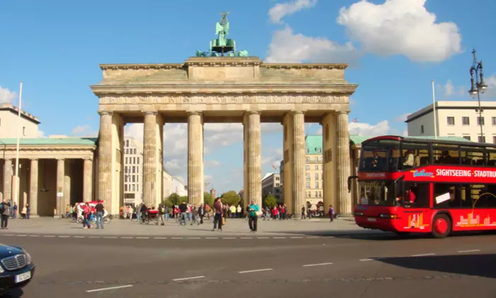 Discover Berlin & save: "Berlin Card" 7-day or annual pass for 1 person - Culture & Culinary Delights (save up to 61%)