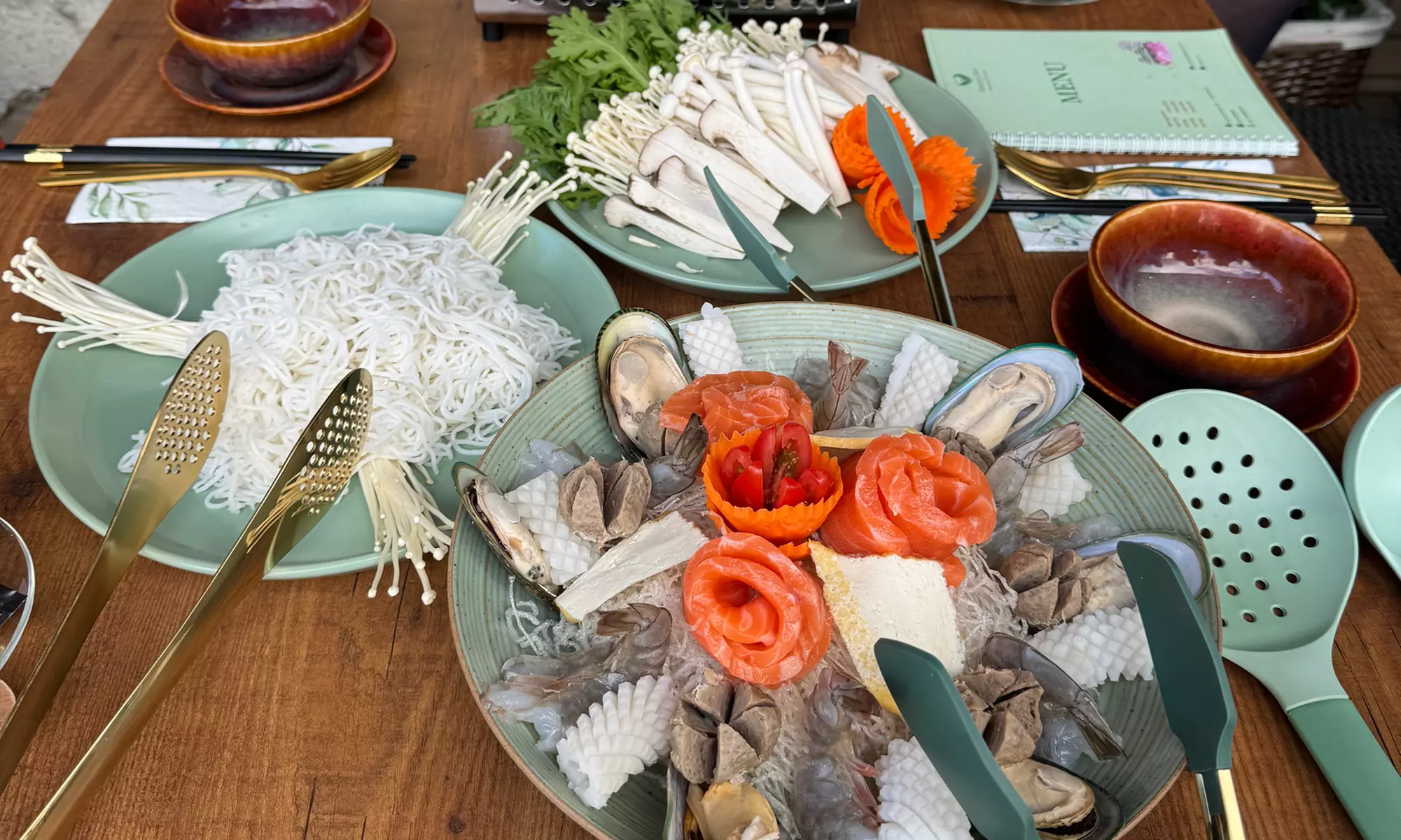 Discover authentic Asian cuisine with a hotpot for 2 or 4 people (save up to 16%)