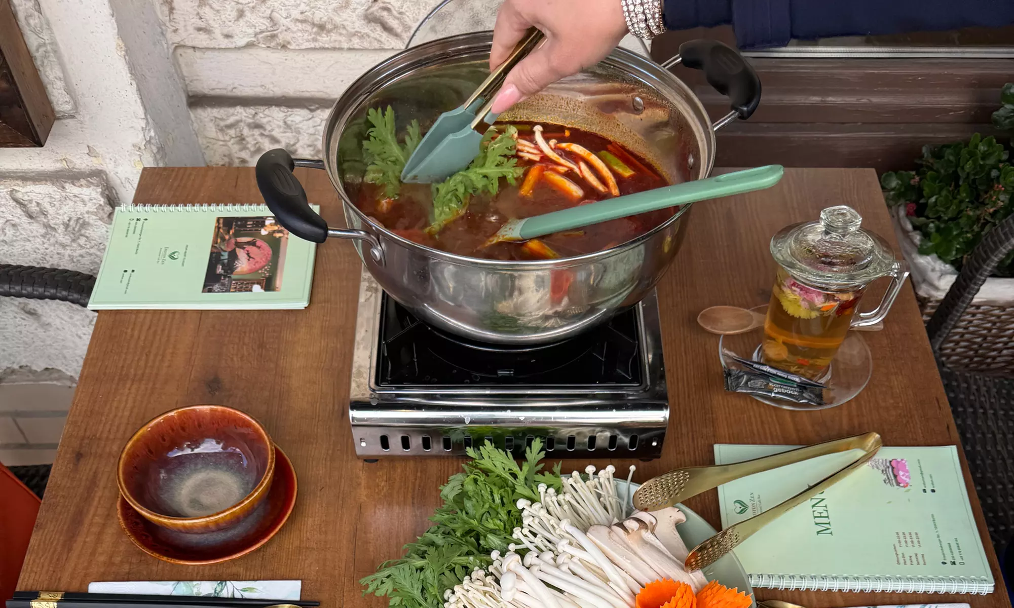 Discover authentic Asian cuisine with a hotpot for 2 or 4 people (save up to 16%)