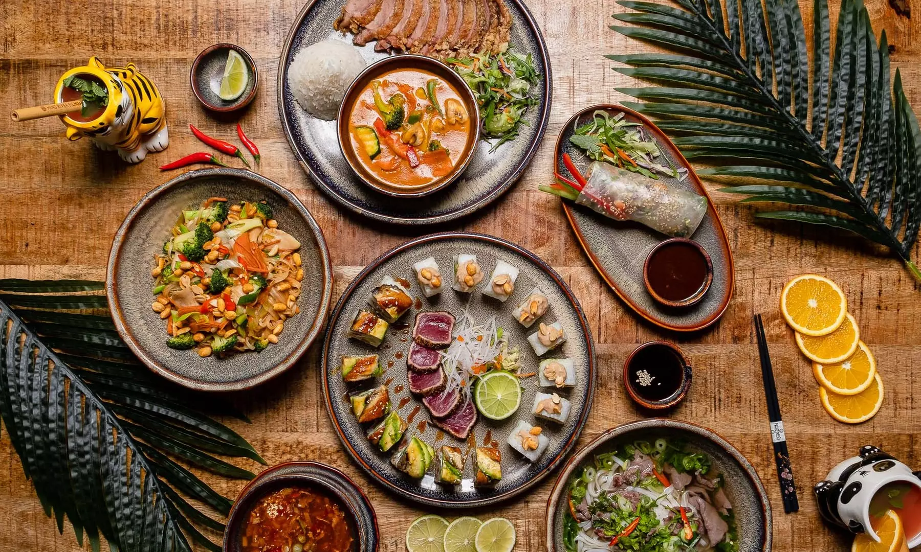 Enjoy an authentic Asian 4-course meal for 2 or 4 people at Restaurant Papa Nô (save 39%)