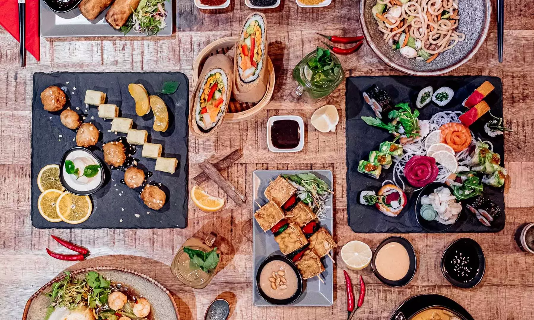 Enjoy an authentic Asian 4-course meal for 2 or 4 people at Restaurant Papa Nô (save 39%)