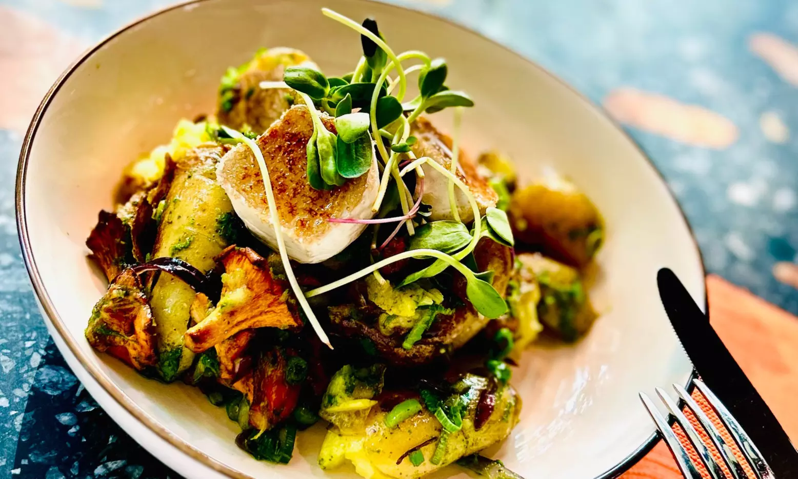 High-quality 3-course menu of your choice for 1 or 2 people (save up to 38%)