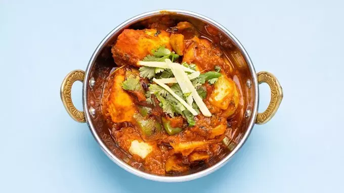 2 or 4 people (save up to 58%)