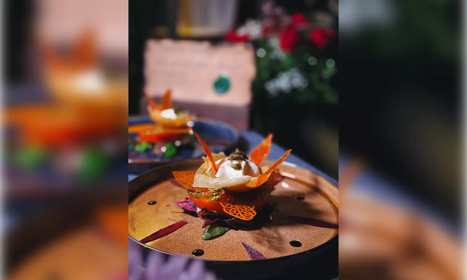 One of the world's candlelight dinners: 5-course fine dining in the anteroom with live music & a personal touch