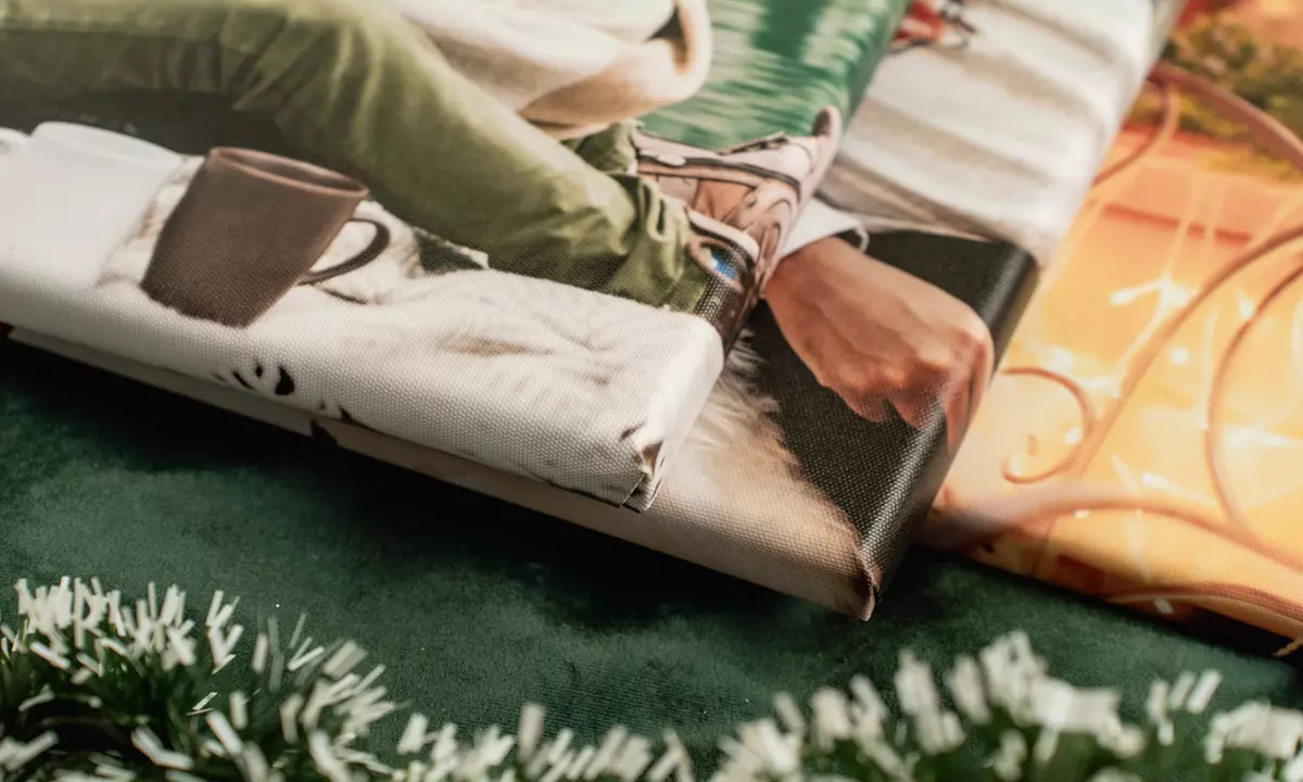 landscape or square format from Colorland (save up to 74%)