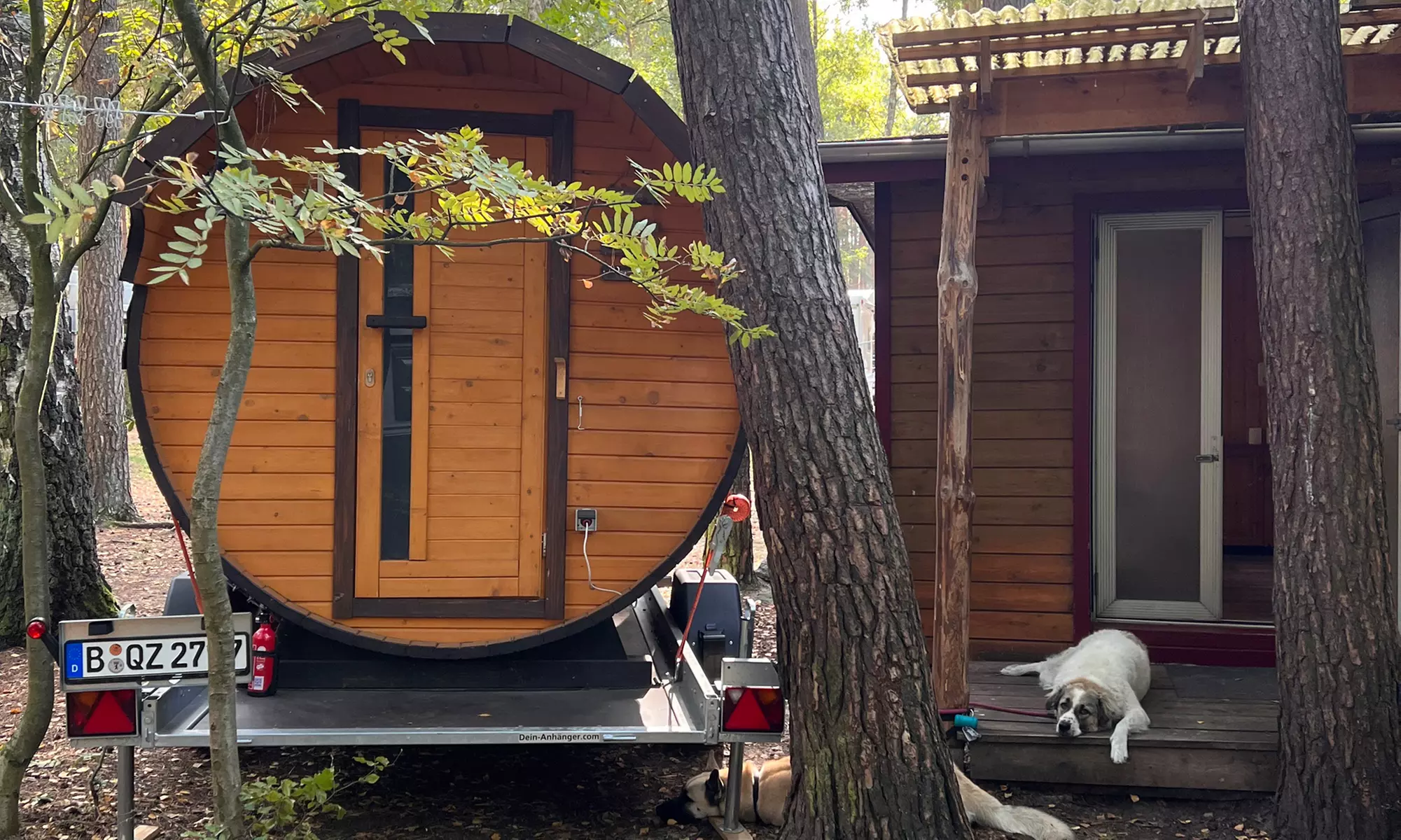 Rent a mobile sauna for up to 6 people (save up to 44%)
