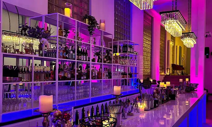 Shake it Up! 3-hour cocktail course for connoisseurs – for 1 or 2 people (save up to 28%)