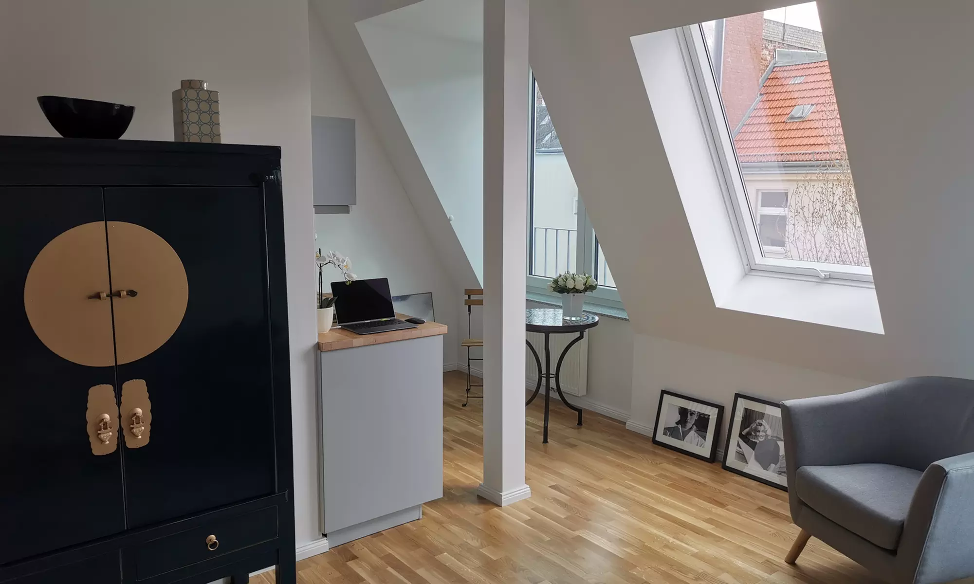 Thread lift with 6 or 12 double-screw threads for women aged 40 and over at MEDICALVERDE (save up to 61%)